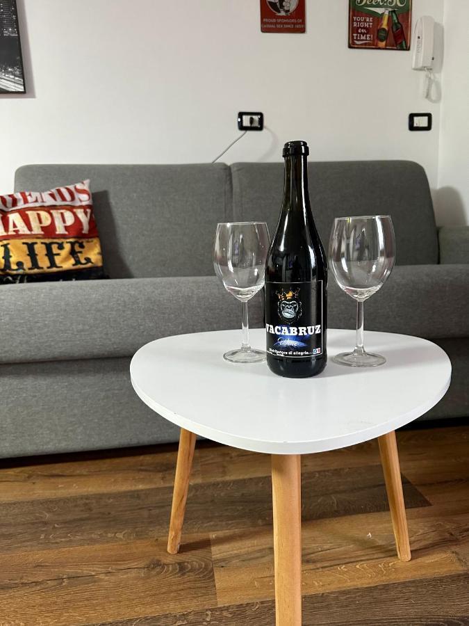 Vacabruz Apartment Besano Bagian luar foto